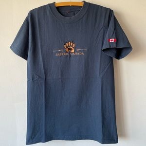 Vintage 2000’s Jasper Canada tee